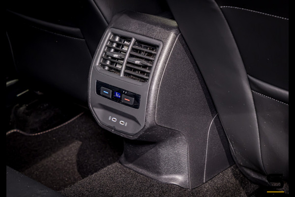 CUPRA Formentor 1.4 e-Hybrid Business|CarPlay|Airco|P sensoren