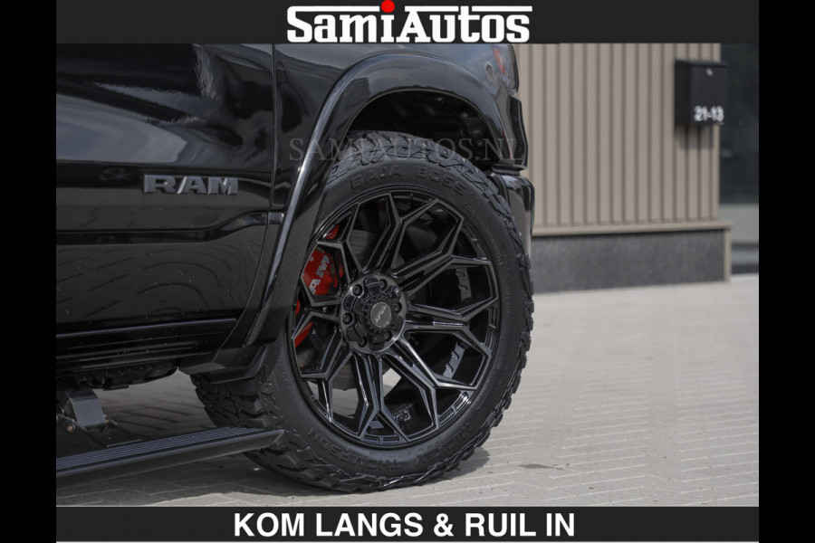 Dodge Ram LIMITED H.O 540PK | Massage + Full Option | De Meest Luxe en Volle Pick-Up in zijn Klasse | Comfortabele Dubbele Cabine met Royale 5 Zitplaatsen | BPM vrij | Nu Leverbaar uit Voorraad | Voorraad Nr 2326 - 5169 | De specialist in Amerikaanse pick‑ups in Nederland en Europa.