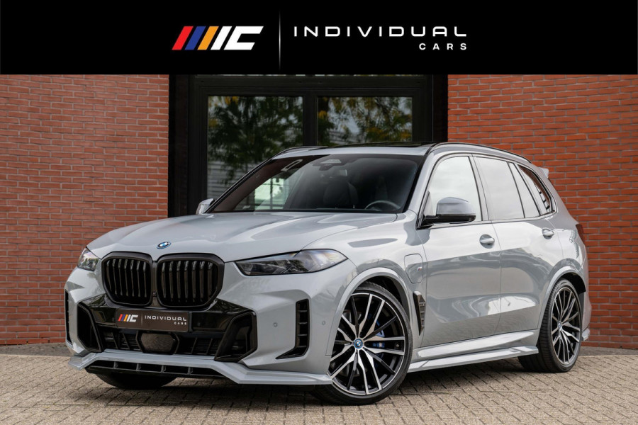 BMW X5 xDrive50e M-Sport Pro B&W Pano Trekhaak HuD 22''