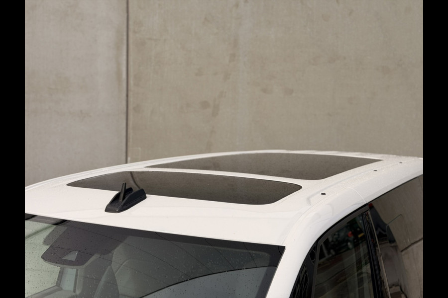 Volkswagen Multivan 1.4 eHybrid L2H1 Leder Pano IQ Trekh H/K Sfeer HUD Lang