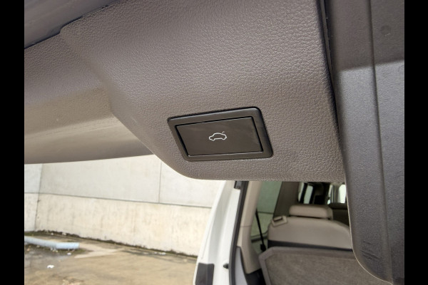 Volkswagen Multivan 1.4 eHybrid L2H1 Leder Pano IQ Trekh H/K Sfeer HUD Lang