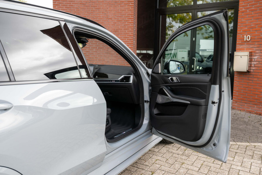 BMW X5 xDrive50e M-Sport Pro B&W Pano Trekhaak HuD 22''