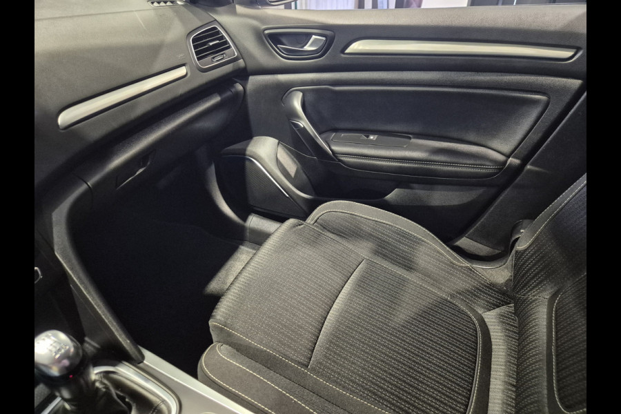 Renault Mégane Estate 1.3 TCe GT-Line LED | Camera | Carplay-Android | Navi | Cruise