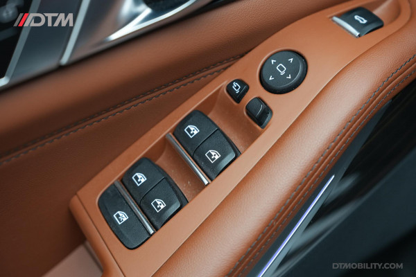 BMW X5 xDrive50e High Executive M-Sport | Glow | Skylounge | Ventilatie