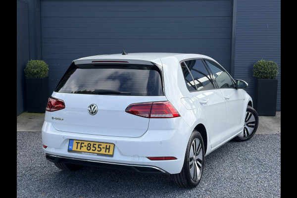 Volkswagen e-Golf ✓SOH 84,55%✓Carplay✓Navi✓LED✓Clima✓Cruise✓Pdc V+A✓Lm velgen✓N.A.P✓Apk tot 07-2027