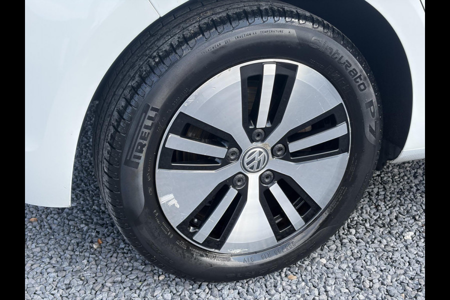 Volkswagen e-Golf ✓SOH 84,55%✓Carplay✓Navi✓LED✓Clima✓Cruise✓Pdc V+A✓Lm velgen✓N.A.P✓Apk tot 07-2027
