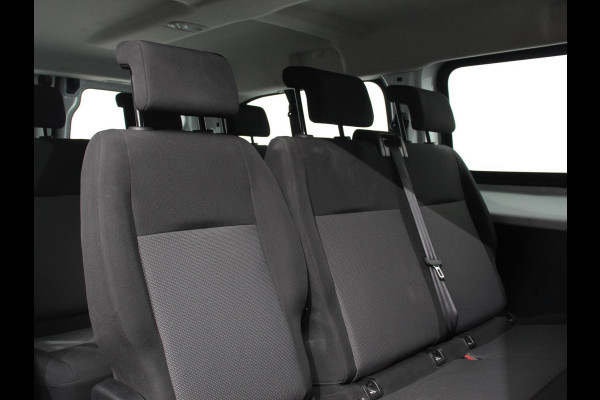 Opel Vivaro Combi 1.5 CDTI L3H1 9persoons PERSONENBUS Prijs is incl. BTW/BPM Climate control Cruise control Radio Apple Carplay/ Android Auto