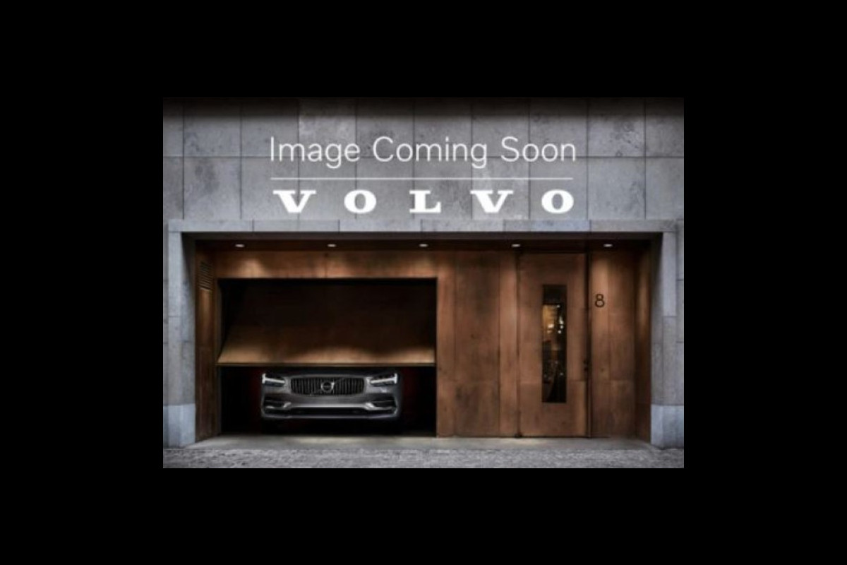 Volvo XC60 T8 455 PK AWD Plug-in Hybrid Ultra Black Edition | BLIS | HUD | H&K | 360 Camera | ACC |
