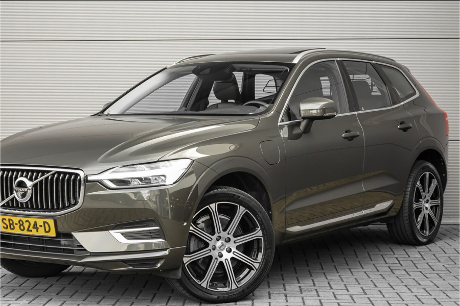 Volvo XC60 2.0 T8 Twin Engine AWD Inscription Pano CarPlay Camera 360° Trekhaak 20"