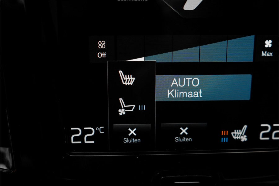 Volvo XC60 2.0 T8 Twin Engine AWD Inscription Pano CarPlay Camera 360° Trekhaak 20"