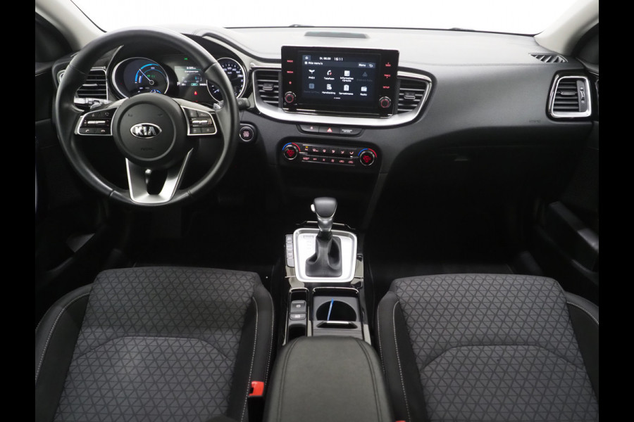 Kia Ceed Sportswagon 1.6 GDI PHEV DynamicLine | Camera | Keyless | Carplay | LED | Cruise | Lane Assist | Climate