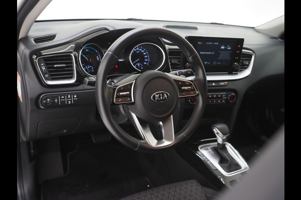 Kia Ceed Sportswagon 1.6 GDI PHEV DynamicLine | Camera | Keyless | Carplay | LED | Cruise | Lane Assist | Climate