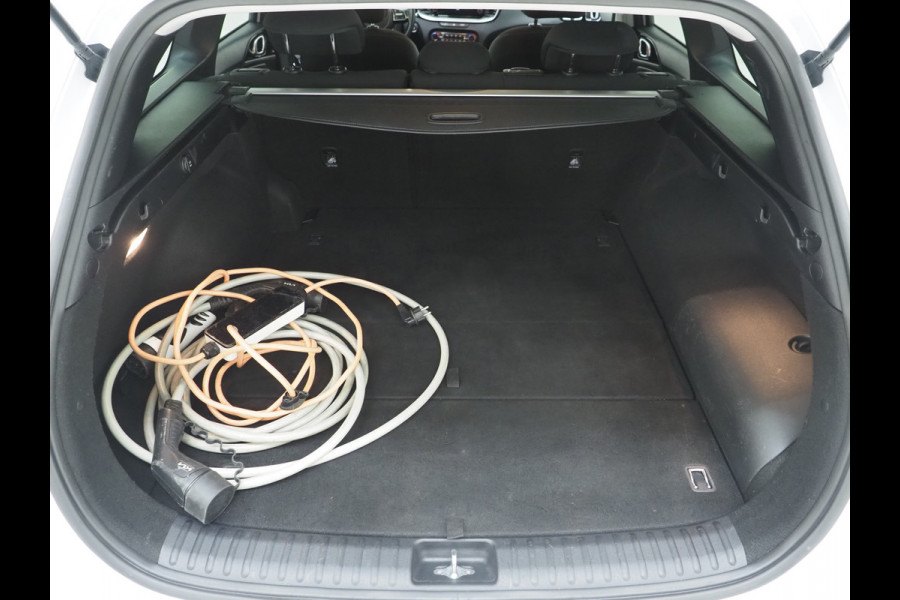 Kia Ceed Sportswagon 1.6 GDI PHEV DynamicLine | Camera | Keyless | Carplay | LED | Cruise | Lane Assist | Climate