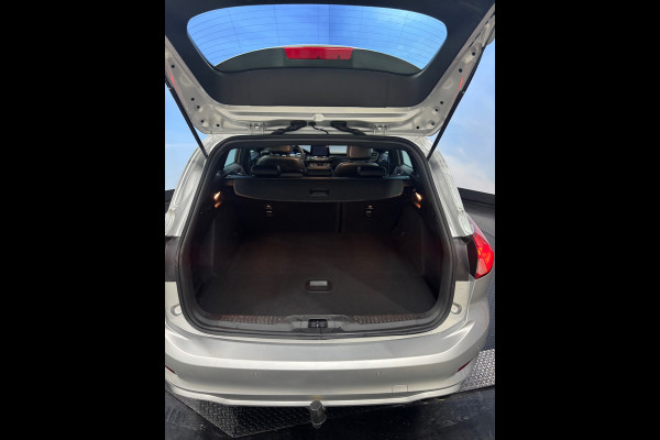 Ford FOCUS Wagon 1.0 EcoBoost Hybrid ST Line Business Clima | Leer | Navi | Cruise | Trekhaak