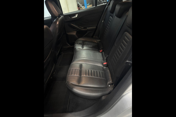 Ford FOCUS Wagon 1.0 EcoBoost Hybrid ST Line Business Clima | Leer | Navi | Cruise | Trekhaak