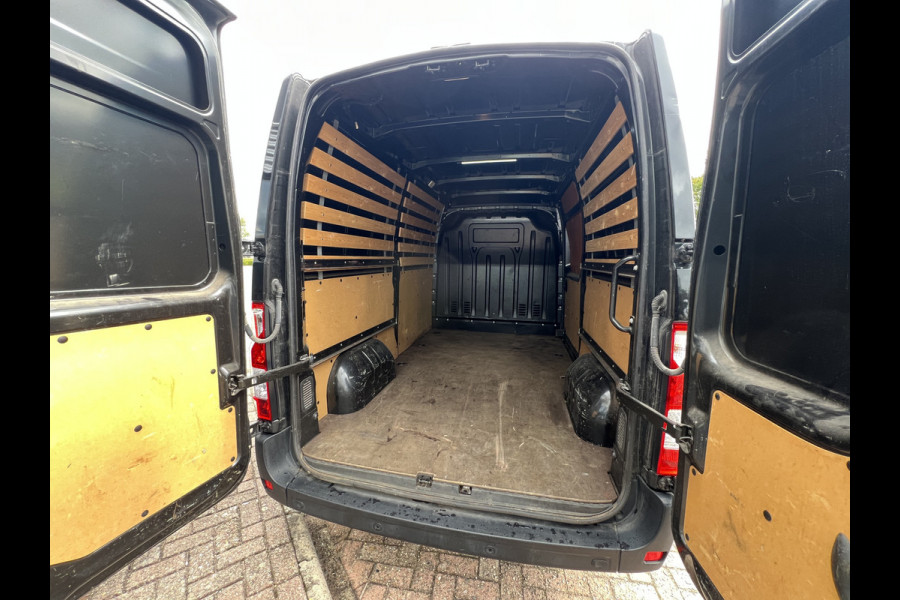 Renault Master T35 2.3 dCi 150 L2H2 Automaat Work Ed.