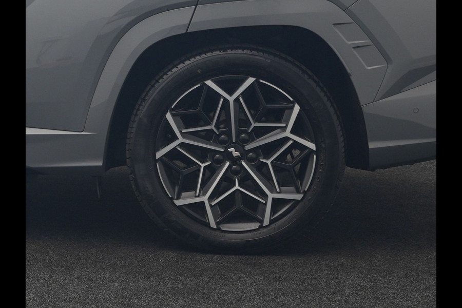 Hyundai Tucson 1.6 T-GDI N Line 4WD PHEV 265pk Dealer O.H | Panodak | Trekhaak Afn. | Adaptive Cruise | 360 Camera | Alcantara Sportstoelen Memory & Ventilatie | Stoelen & Stuur Verwarmd | Krell Audio | Carplay | Blis | Keyless | Navigatie | DAB | 19"L.M | Plug In Hybrid