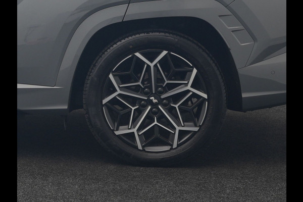 Hyundai Tucson 1.6 T-GDI N Line 4WD PHEV 265pk Dealer O.H | Panodak | Trekhaak Afn. | Adaptive Cruise | 360 Camera | Alcantara Sportstoelen Memory & Ventilatie | Stoelen & Stuur Verwarmd | Krell Audio | Carplay | Blis | Keyless | Navigatie | DAB | 19"L.M | Plug In Hybrid