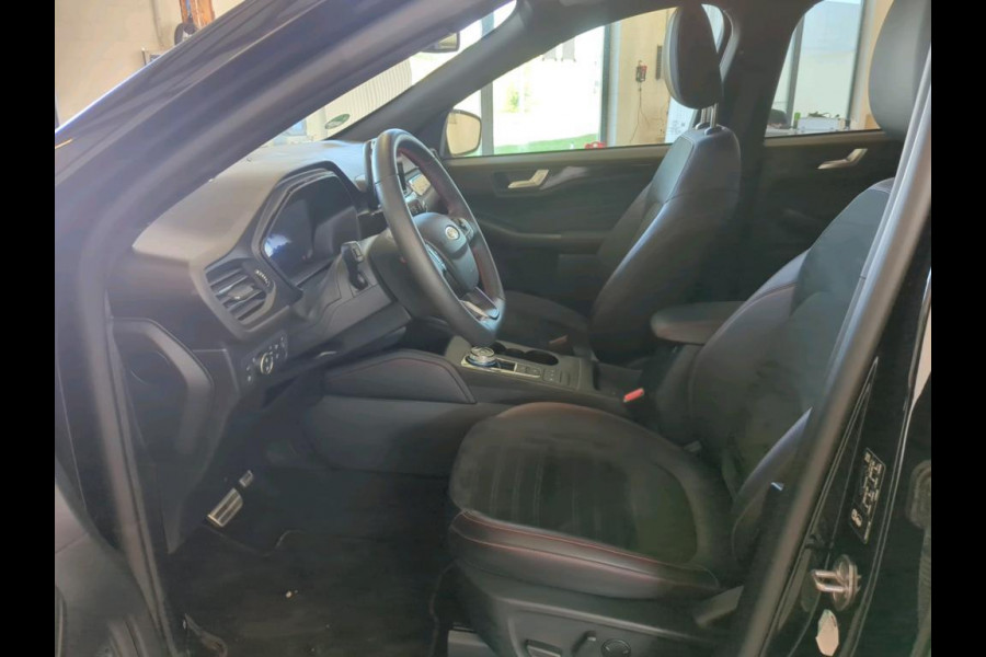 Ford Kuga 2.5 PHEV ST-Line X | Slechts 30.000 KM ! | Trekhaak | Winter Pack | Navigatie |