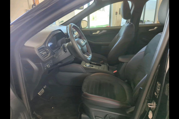 Ford Kuga 2.5 PHEV ST-Line X | Slechts 30.000 KM ! | Trekhaak | Winter Pack | Navigatie |