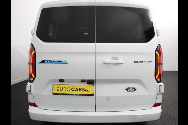 Ford E-Transit Custom 340 L2H1 Limited 65 kWh 8 persoons Adaptieve cruise control Airco Lichtmetalen Velgen Extra getint glas Camera Navigatie Apple Carplay/ Android Auto