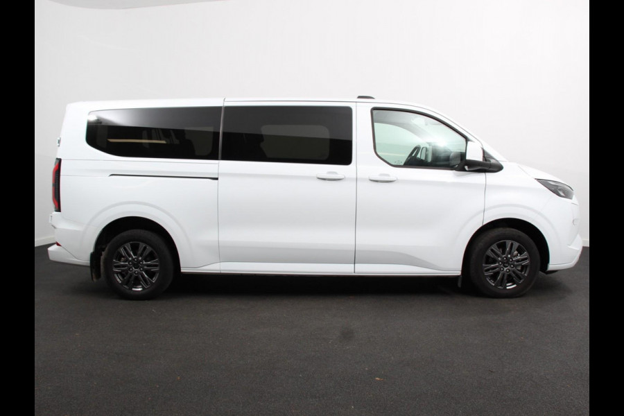 Ford E-Transit Custom 340 L2H1 Limited 65 kWh 8 persoons Adaptieve cruise control Airco Lichtmetalen Velgen Extra getint glas Camera Navigatie Apple Carplay/ Android Auto
