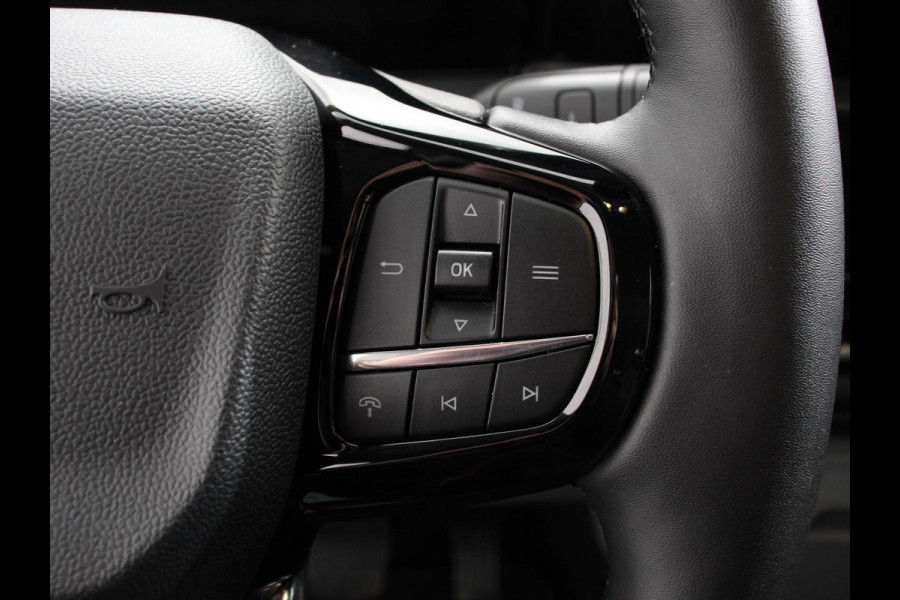 Ford E-Transit Custom 340 L2H1 Limited 65 kWh 8 persoons Adaptieve cruise control Airco Lichtmetalen Velgen Extra getint glas Camera Navigatie Apple Carplay/ Android Auto