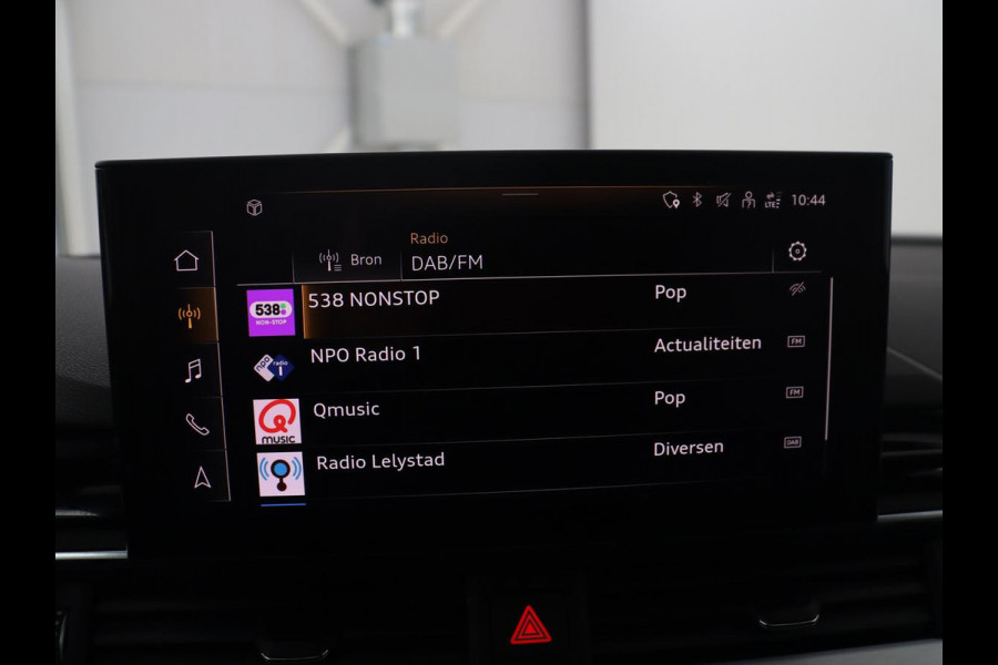 Audi A5 Sportback 35 TFSI S edition | Panoramadak | Virtual cockpit | Half Leder | Full LED | Stoelverwarming | Cruise control | Navigatie | Carplay |