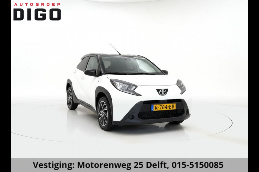 Toyota Aygo X 1.0 AUTOMAAT BI-TONE GARANTIE TOT 08-2032! AUTOMAAT. CAMERA . SLECHTS 38.000 KM . APPLE CARPLAY & ANDRIOD AUTO