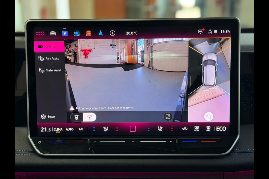 Volkswagen Tiguan 1.5 eHybrid R-Line, Panoramadak, HUD, Massage Stoelen, Trekhaak, 360 Camera