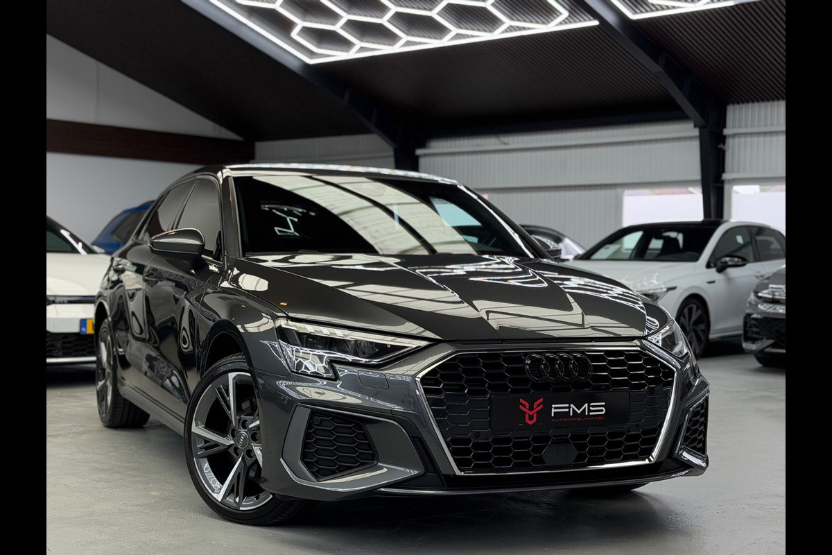 Audi A3 Sportback 40 TFSI e 3x S-line CarPlay Camera