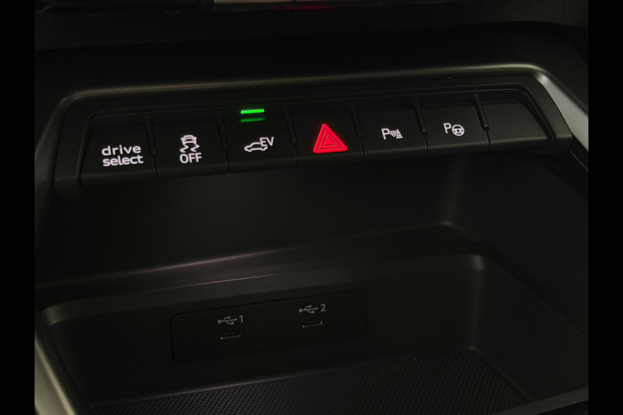 Audi A3 Sportback 40 TFSI e 3x S-line CarPlay Camera