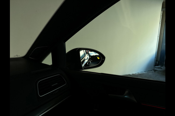 Volkswagen Golf 2.0 TSI GTI TCR Pano|Akra|Dynaudio|Camera|Blindspot
