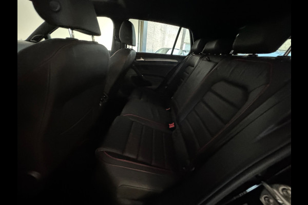 Volkswagen Golf 2.0 TSI GTI TCR Pano|Akra|Dynaudio|Camera|Blindspot