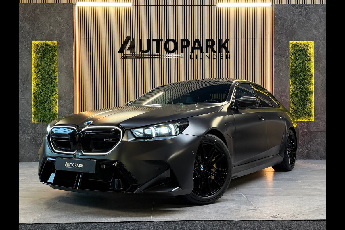 BMW 5 Serie M5 CARBON|KERAMISCH|AKRA|BOWERS & WILKNIS|727PK|FABRIEKSGARANTIE|BOMVOL!