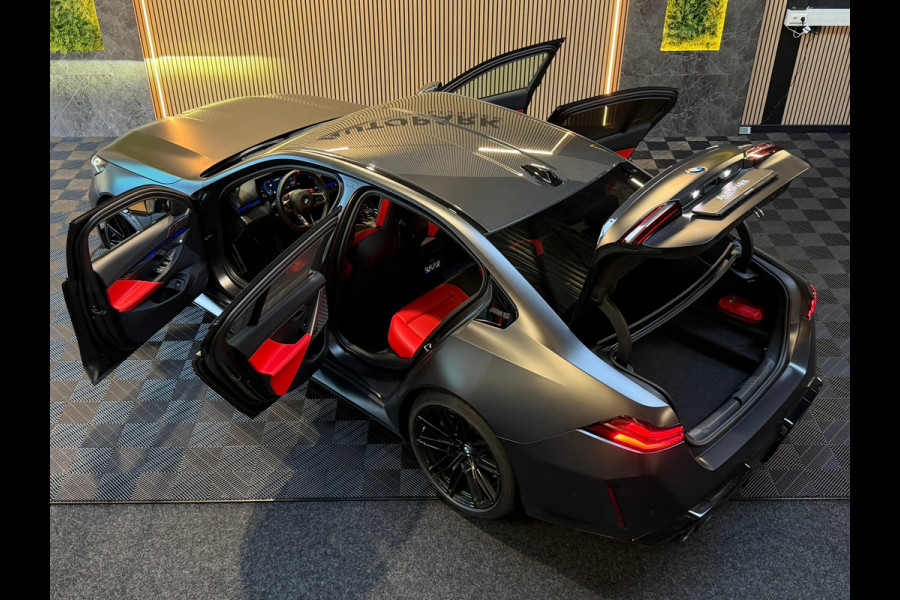 BMW 5 Serie M5 CARBON|KERAMISCH|AKRA|BOWERS & WILKNIS|727PK|FABRIEKSGARANTIE|BOMVOL!