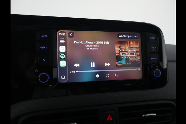 Hyundai i10 1.0 COMFORT + APPLE CARPLAY | DAB | AIRCO | DIGITALE COCKPIT | CRUISE CONTROL