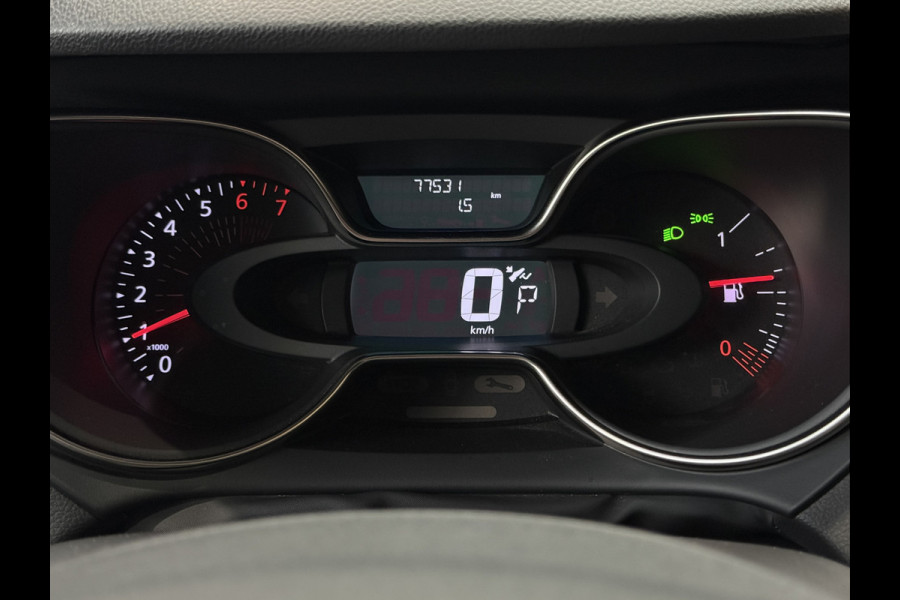 Renault Captur 1.3 TCe 150pk Version S | Navi | Camera | Dodehoek | Stoelverwarming | LED | PDC |