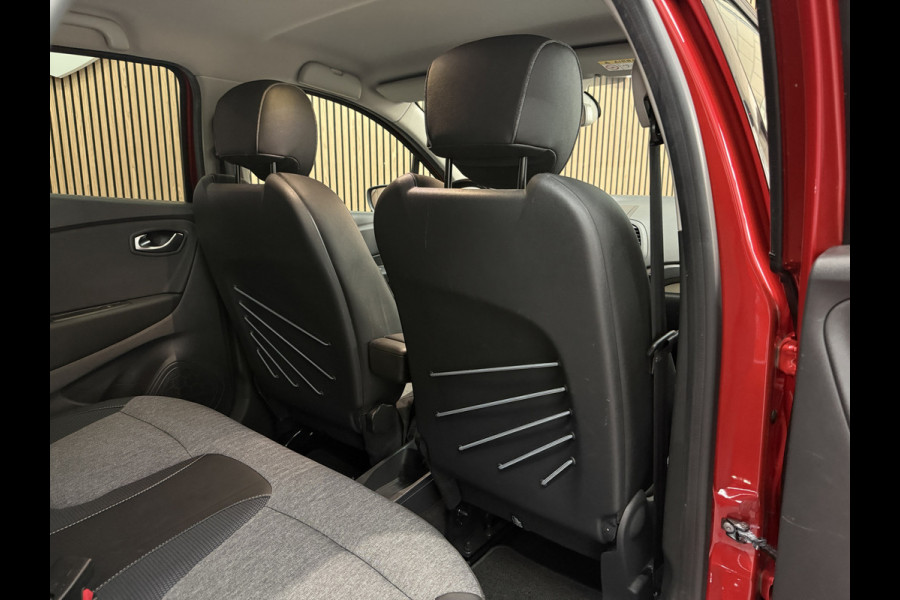 Renault Captur 1.3 TCe 150pk Version S | Navi | Camera | Dodehoek | Stoelverwarming | LED | PDC |