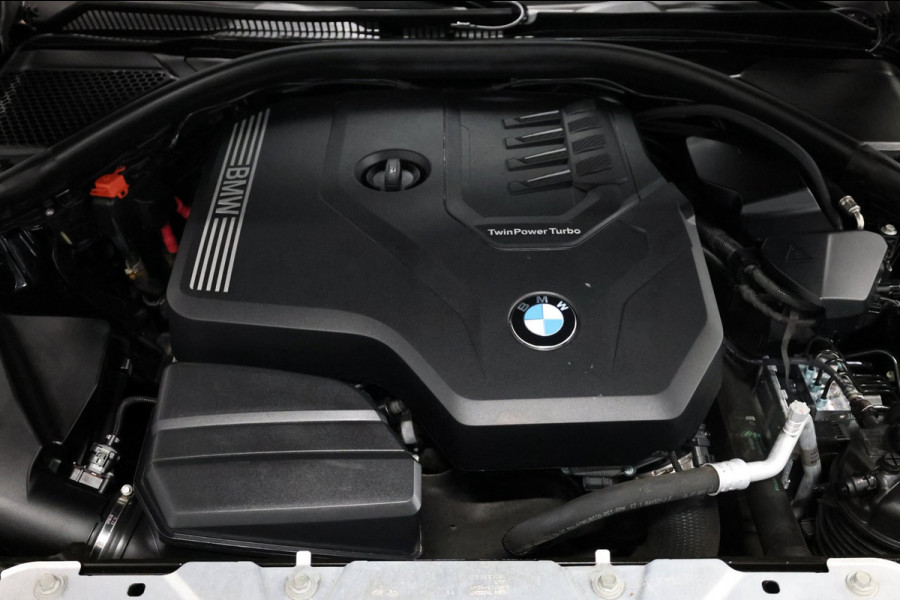 BMW 3-serie 320i M-Sport LED/VIRTUAL/SFEER/PANORAMADAK/LEDER+S.VERWAMRING/19" LMV/PDC/CRUISE/ECC/12 MND GARANTIE!