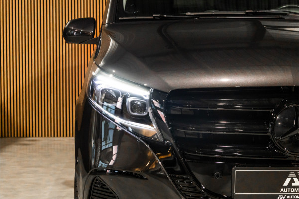 Mercedes-Benz Vito 119 CDI DC L3 XL | AMG | L+R Schuifdeur | Dubbel cabine | Navigatie | CarPlay | Camera | Lederen bekleding | Stoelverwarming | 2500 kg trekgewicht | Trekhaak | Multibeam Led | PDC V+A