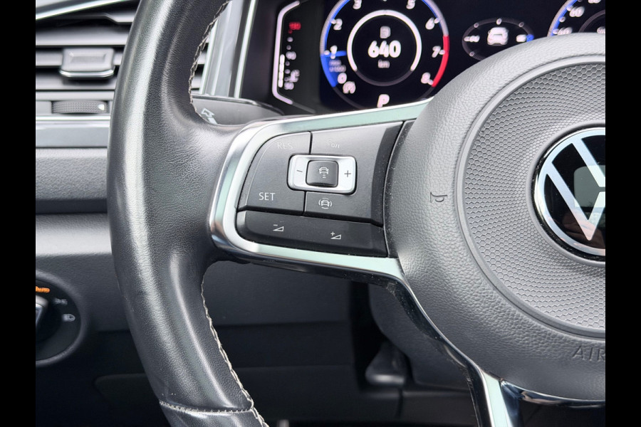 Volkswagen T-Roc 1.5 TSI 3x R-Line Pano/Virtual/Beats/Keyless