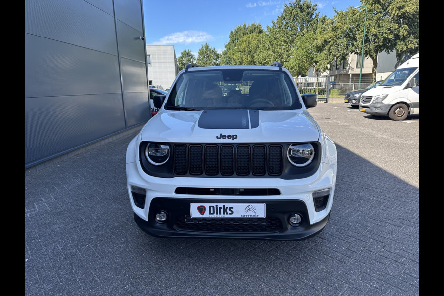 Jeep Renegade 4xe 240 Plug-in Hybrid The North Star (Elektrisch Schuifdak - Navigatie - Apple Carplay - Camera - Stoel & Stuurverwarming - LED