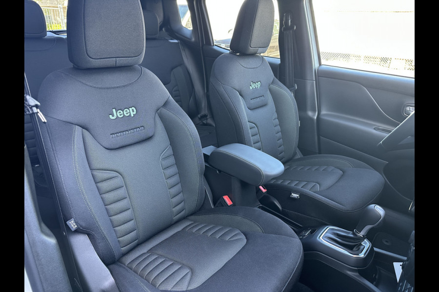 Jeep Renegade 4xe 240 Plug-in Hybrid The North Star (Elektrisch Schuifdak - Navigatie - Apple Carplay - Camera - Stoel & Stuurverwarming - LED