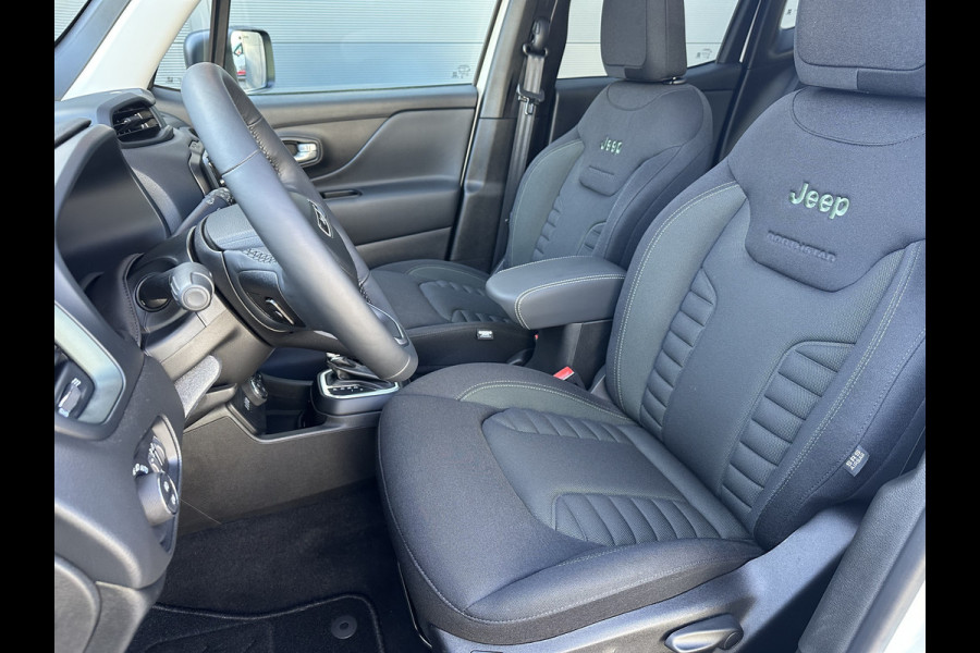 Jeep Renegade 4xe 240 Plug-in Hybrid The North Star (Elektrisch Schuifdak - Navigatie - Apple Carplay - Camera - Stoel & Stuurverwarming - LED