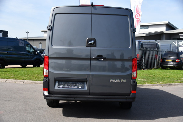 MAN TGE 3.180 35 2.0 L3H2 DC PB Edition Camera, Cruise, Carplay, LED, 177pk, Automaat, Sensoren, Multimedia, Uniek!
