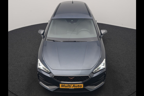 CUPRA Leon Sportstourer 1.4 e-Hybrid PHEV 245pk Dealer O.H | Trekhaak | Adaptive Cruise | Sportstoelen & Stuur Verwarmd | Apple Carplay | Sfeerverlichting | Keyless | Virtual | Navigatie | DAB | 19"L.M |