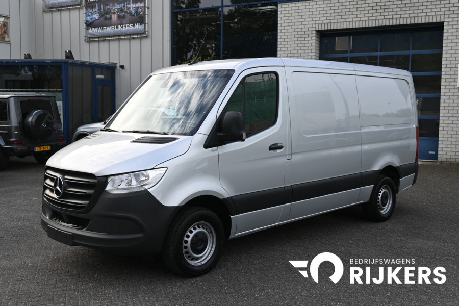 Mercedes-Benz Sprinter 315 CDI L2H1 RWD Geveerde stoel, Trekhaak, Apple Carplay/Android Auto