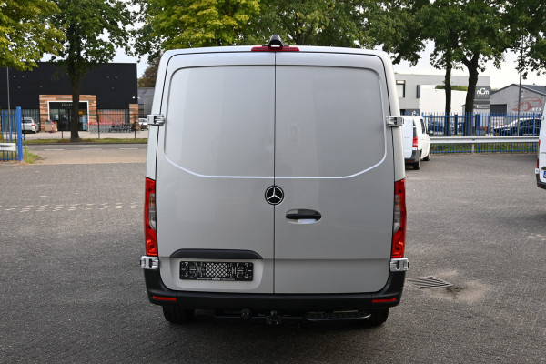 Mercedes-Benz Sprinter 315 CDI L2H1 RWD Geveerde stoel, Trekhaak, Apple Carplay/Android Auto