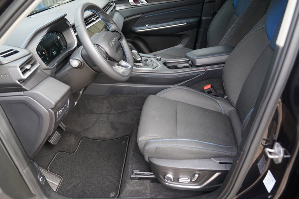 Lynk & Co 01 1.5|Prijs incl. 12 mnd garantie| PDC Panoramadak LMV Navi Apple carplay/Android auto Camera